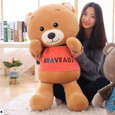 网红熊公仔吃瓜,趣味横生演绎网络热点